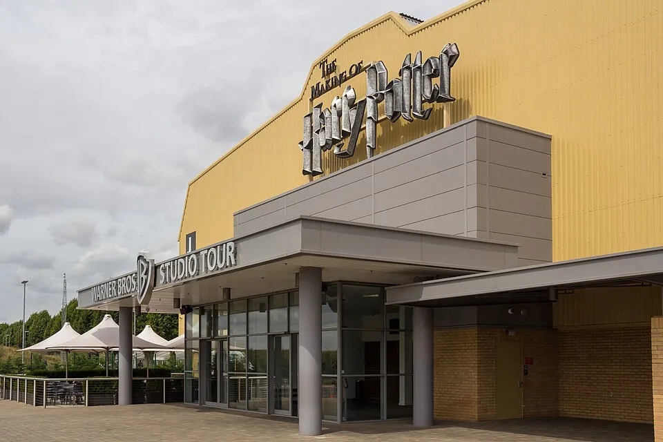 La entrada del Warner Bros Studio Tour London, los estudios de Leavesden